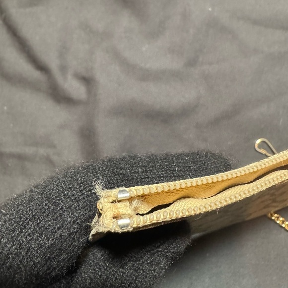 ❣️❣️SOLD❣️❣️GUCCI PLUS POUCH for Gucci Plus Tote Bag - Picture 7 of 10